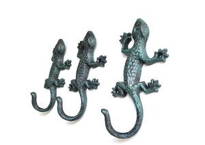 Transform Your Garden with the Wrought Iron Gecko Garden Hook