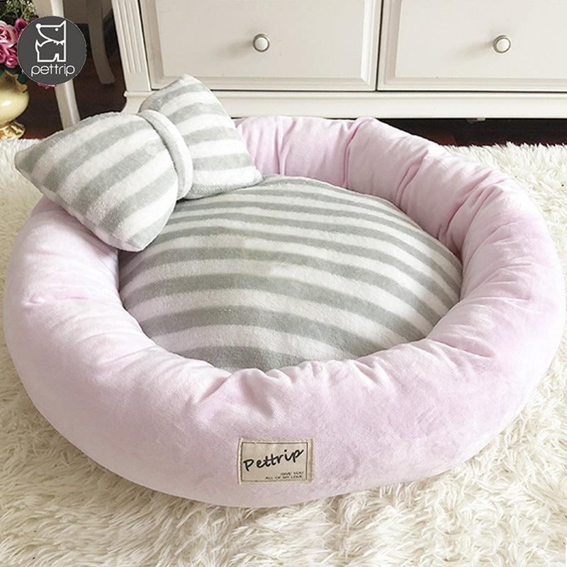 Winter pet warm kennel